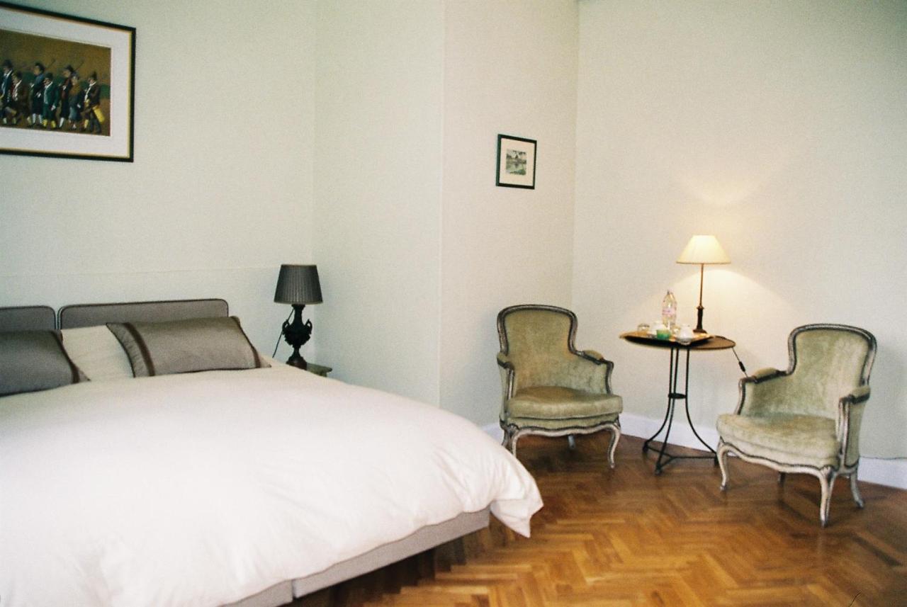 Le Pavillon De Vallet Bed and Breakfast Athée-sur-Cher Esterno foto