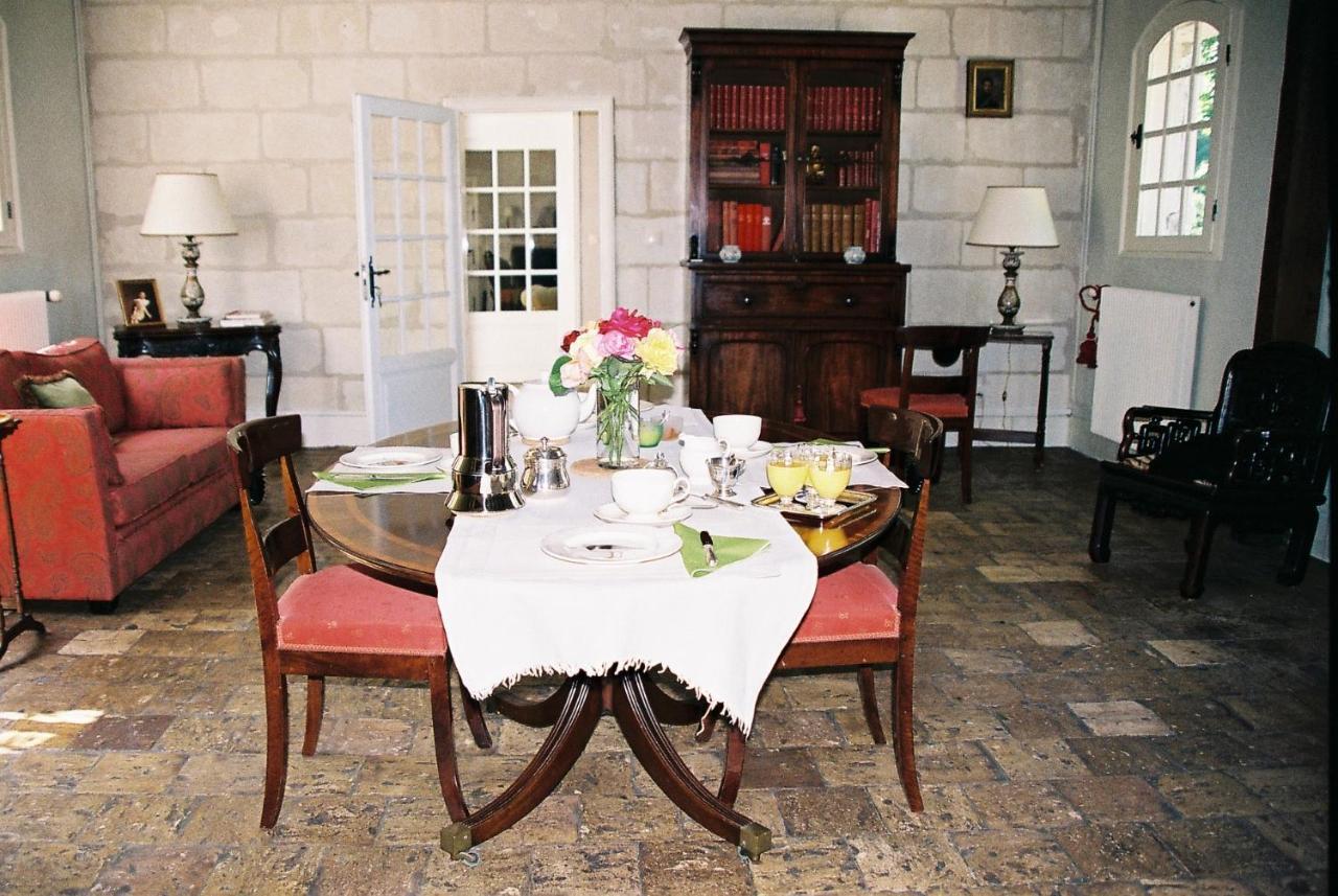 Le Pavillon De Vallet Bed and Breakfast Athée-sur-Cher Esterno foto